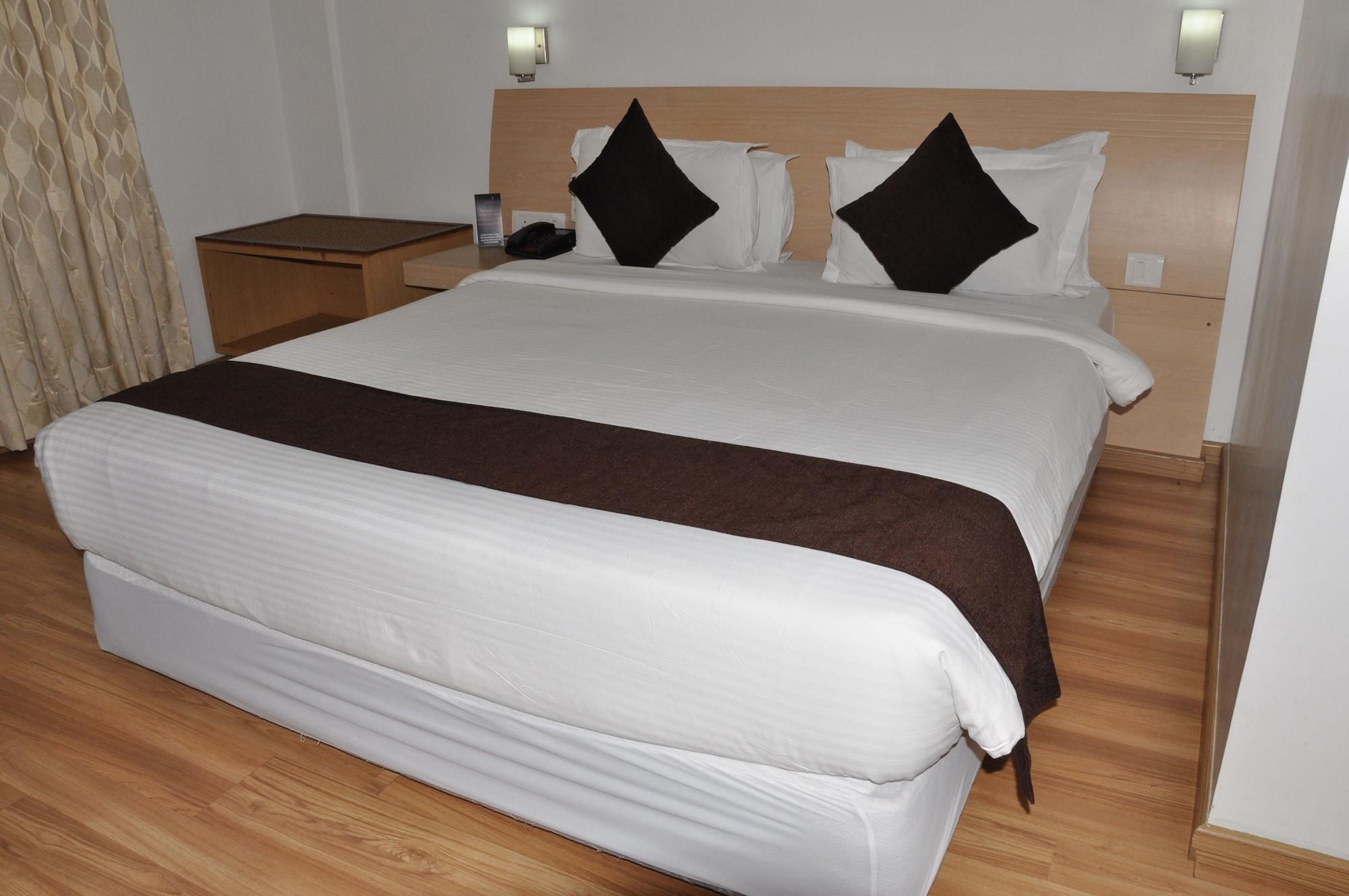 Hotel Ambient Turret Bangalore Luaran gambar