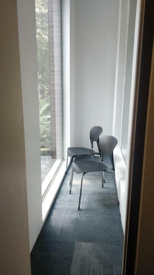 Hotel Ambient Turret Bangalore Luaran gambar