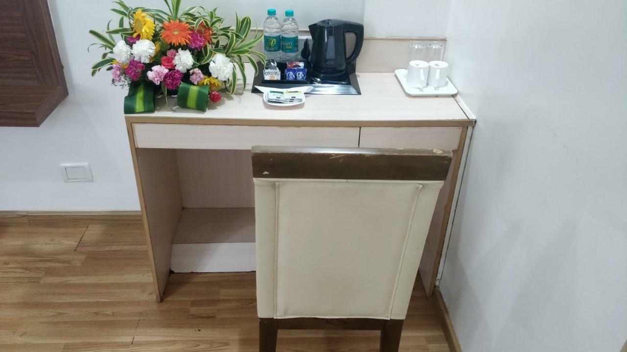 Hotel Ambient Turret Bangalore Luaran gambar