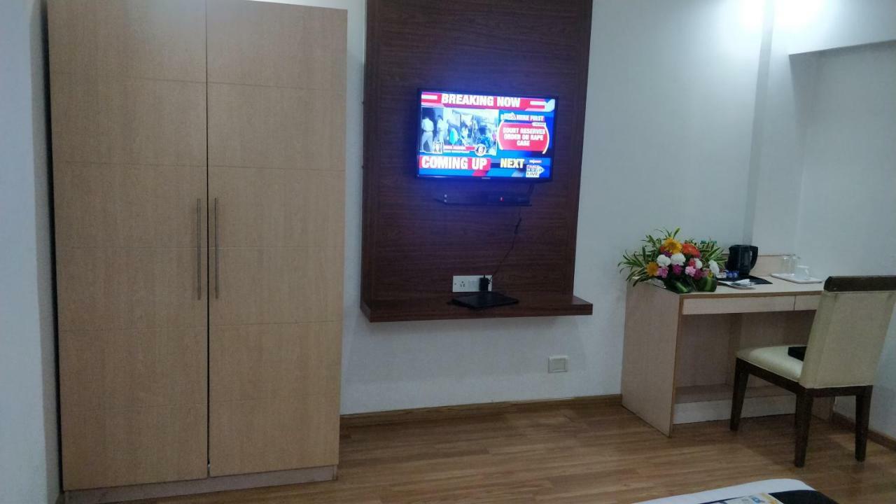 Hotel Ambient Turret Bangalore Luaran gambar