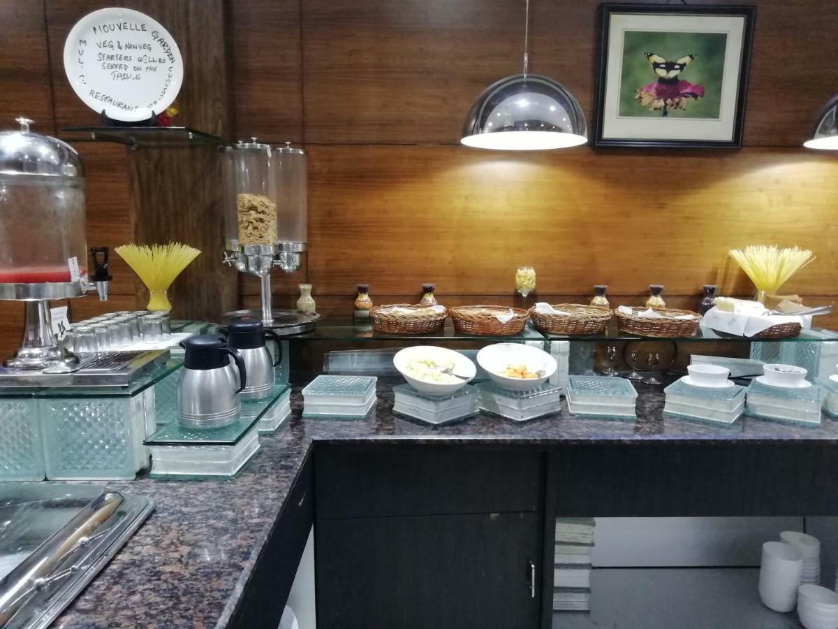 Hotel Ambient Turret Bangalore Luaran gambar